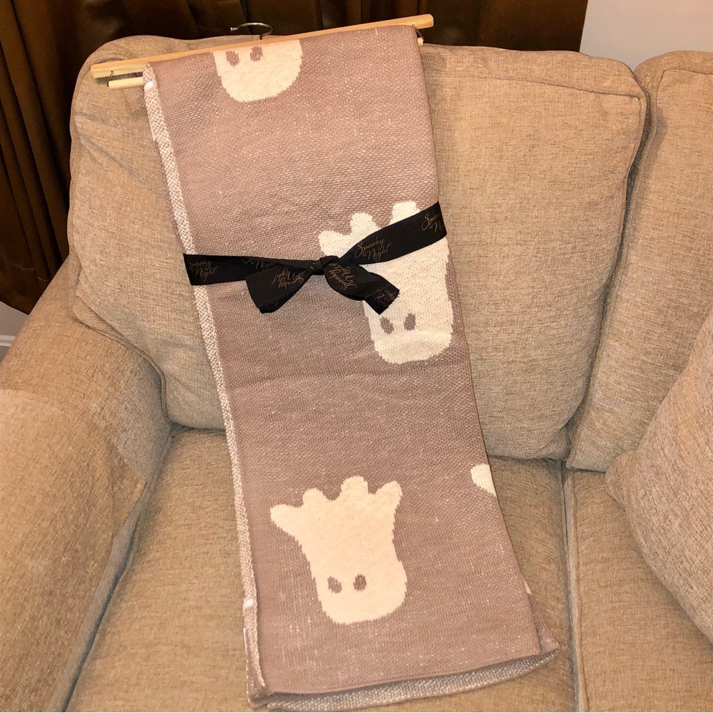Spooky Night Halloween Ghosts Decorative Throw Blanket